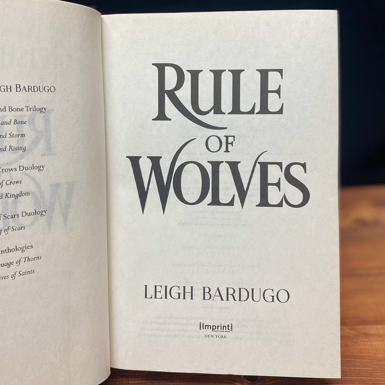 Rule of Wolves (King of Scars Duology #2)