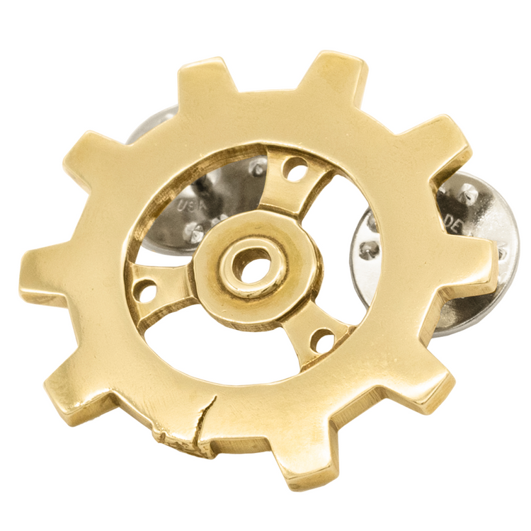 Auri's Brazen Gear Pin