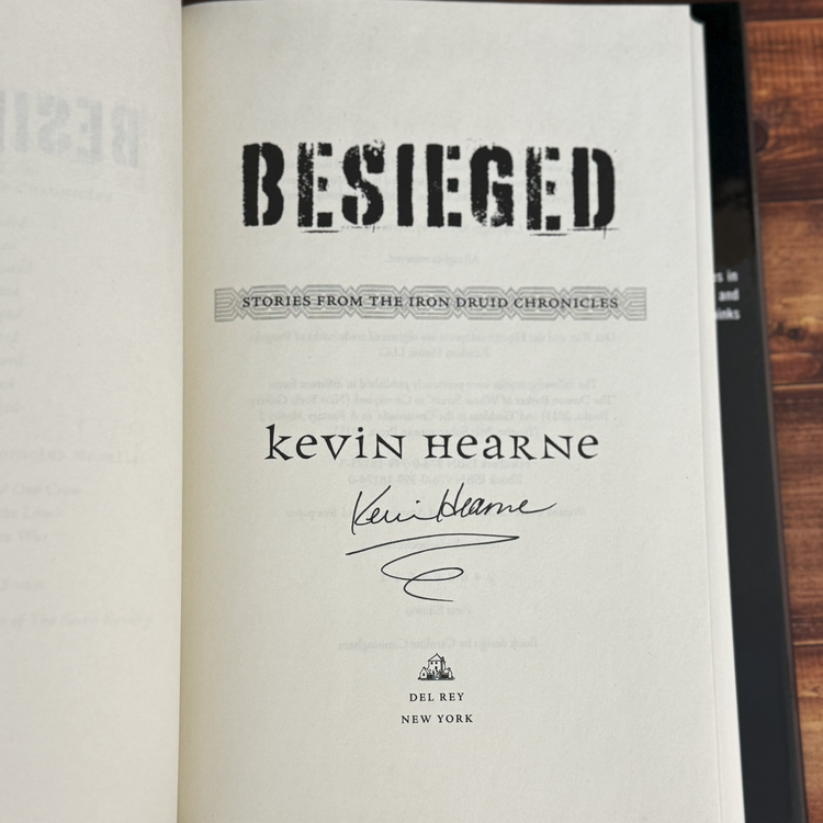 Besieged - The Iron Druid Chronicles ™ Book 8.5