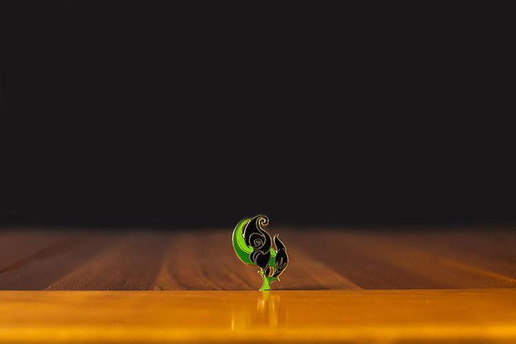 Selas Flower Pin (Black)
