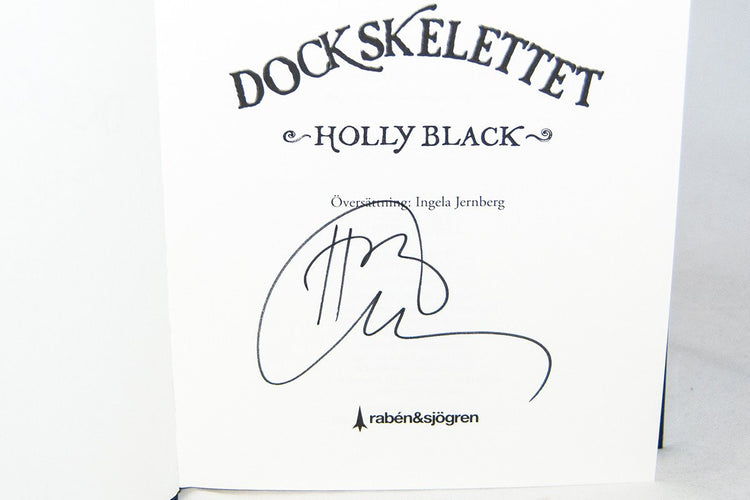 Foreign Editions - Doll Bones  (Swedish)