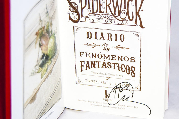 Foreign Editions - The Notebook For Fantastical Observations (Spanish)