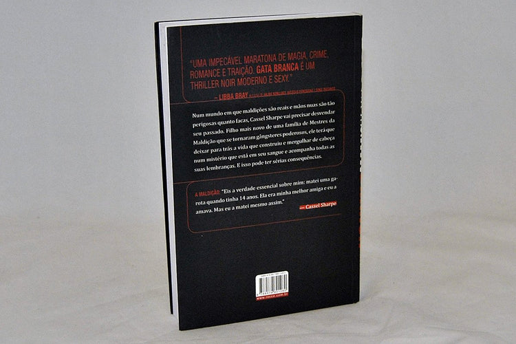 Foreign Editions - White Cat (Brazilian)