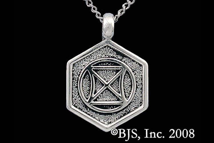 Jewelry - Aon Daa Pendant