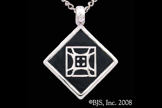 Jewelry - Aon Mai Pendant