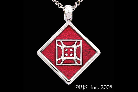 Jewelry - Aon Mai Pendant
