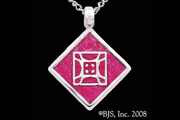 Jewelry - Aon Mai Pendant