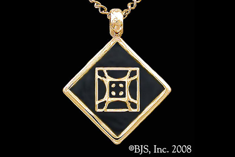 Jewelry - Aon Mai Pendant