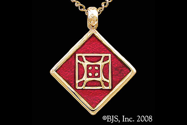 Jewelry - Aon Mai Pendant