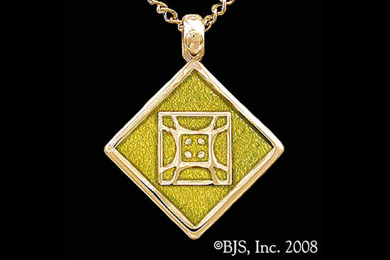 Jewelry - Aon Mai Pendant