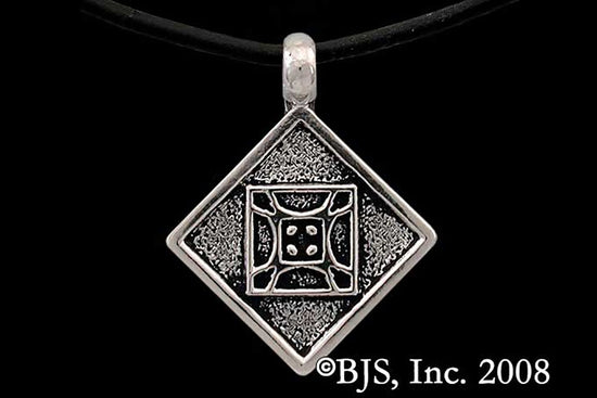 Jewelry - Aon Mai Pendant