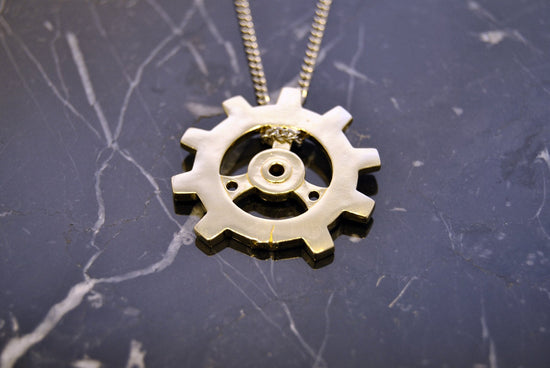 Jewelry - Auri's Brazen Gear Pendant