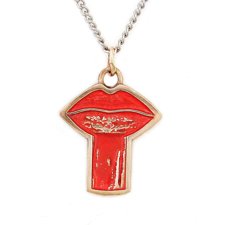 Jewelry - Eleanorian Lips Pendant