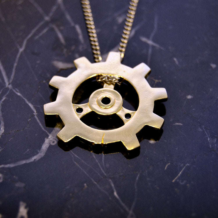 Auri's Brazen Gear Pendant