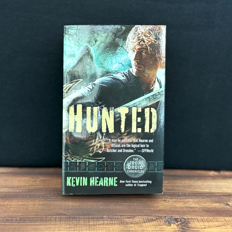 Hunted - The Iron Druid Chronicles ™ Book 6