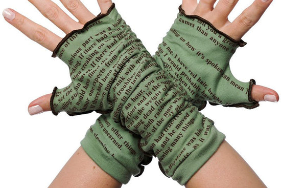 Apparel - Name Of The Wind Writing Gloves